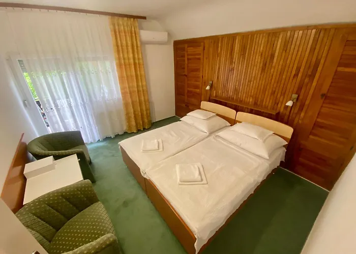 Gasthof Angela Vendeghaz *